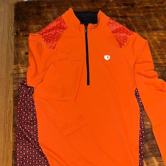 Pearl IZUMi matching tops - Picture 1 of 12